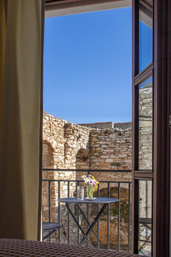 Апартаменты Platsa'S House Aperathos Экстерьер фото